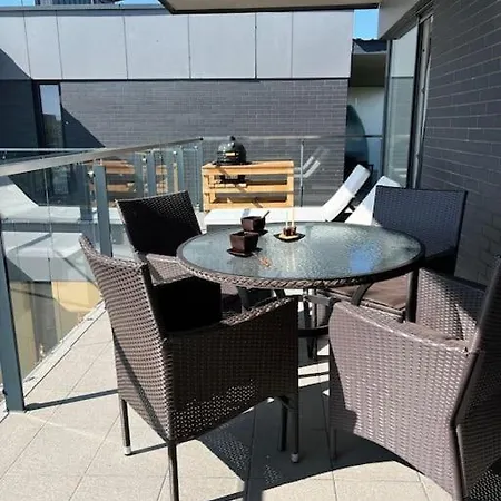 Cosy Seaside For 2 Apartment